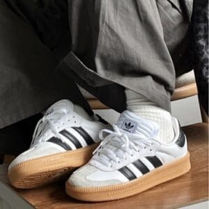 Sneakers Adidas Samba XLG blanc (3)