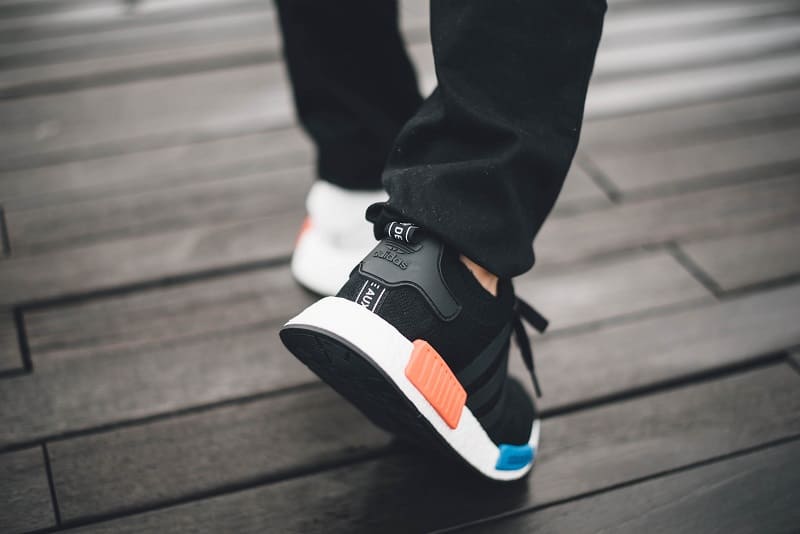 paire de sneakers Adidas